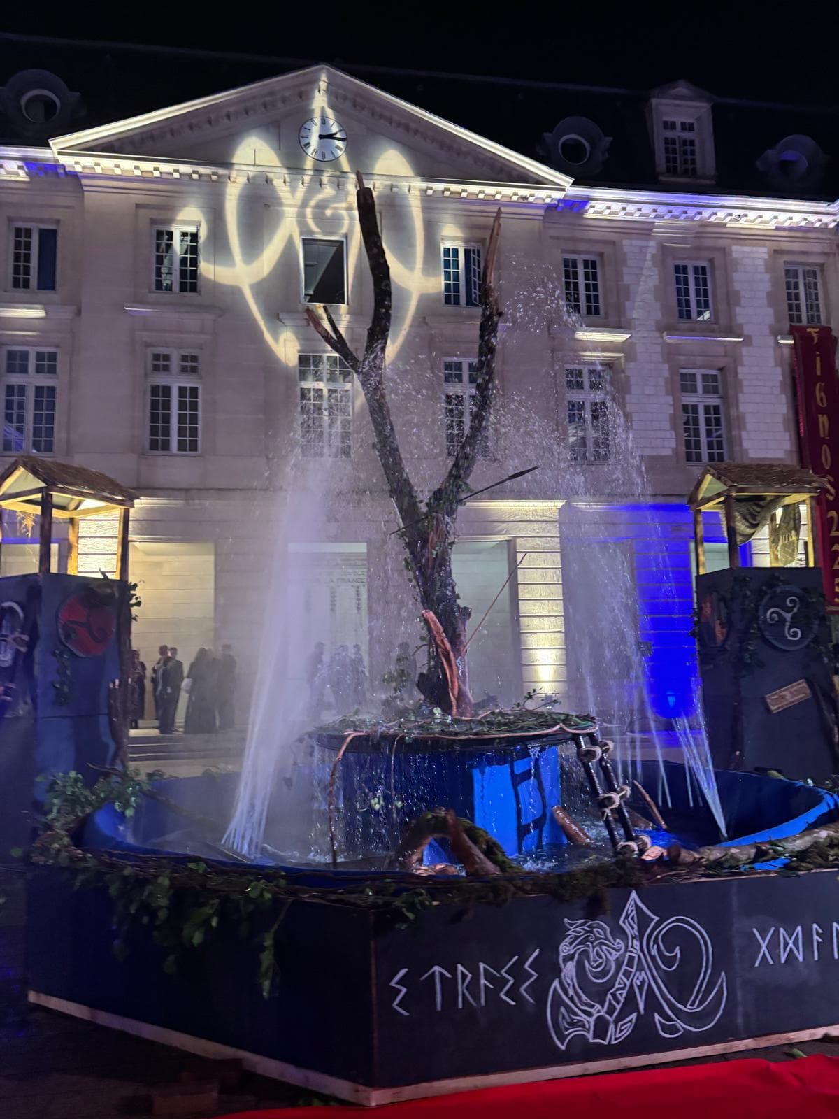 Arts et Métiers — Fontaine du Gala